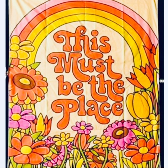 MEET THE POSHER - Picture 1 of 5